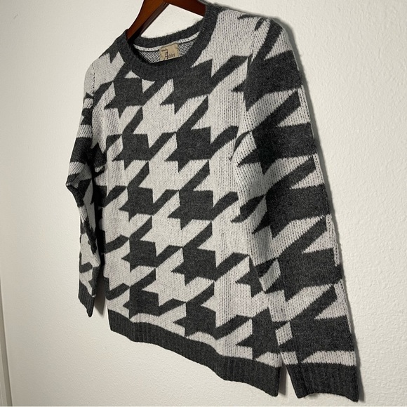 Ashley houndstooth knitted sweater gray white size M NWT - Picture 4 of 10